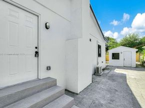 3040 NW 13th Ave, Miami FL 33142