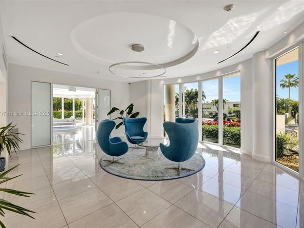 612 Bayshore Dr 301, Fort Lauderdale FL 33304