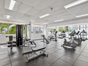 5601 Collins Ave 820, Miami Beach FL 33140