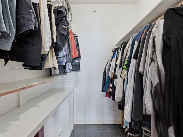 5601 Collins Ave 820, Miami Beach FL 33140