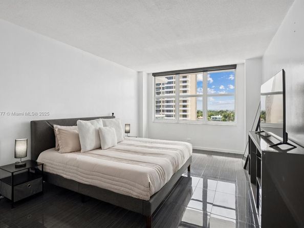 5601 Collins Ave 820, Miami Beach FL 33140