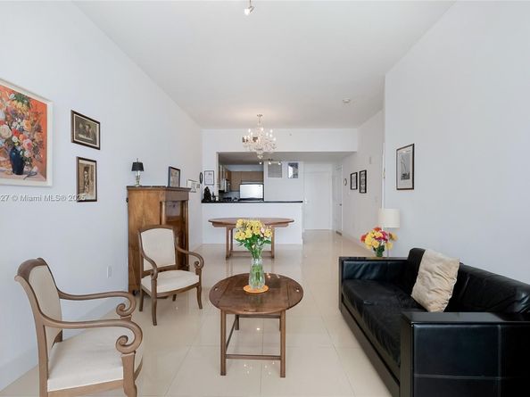 725 NE 22nd St 17E, Miami FL 33137