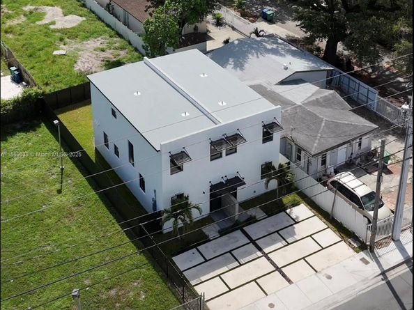 4313 NW 32nd Ave, Miami FL 33142