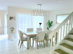 8906 SW 113th Place Cir E, Miami FL 33176