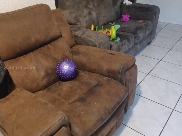 5250 NW 24th Ave, Miami FL 33142