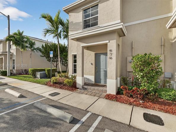 476 NE 4th Ln, Florida City FL 33034