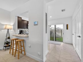 476 NE 4th Ln, Florida City FL 33034