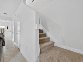 476 NE 4th Ln, Florida City FL 33034