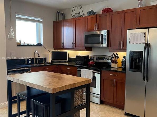 312 SW 14th Ave 312, Fort Lauderdale FL 33312