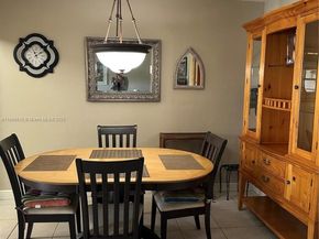 581 Blue Heron Dr 208B, Hallandale Beach FL 33009