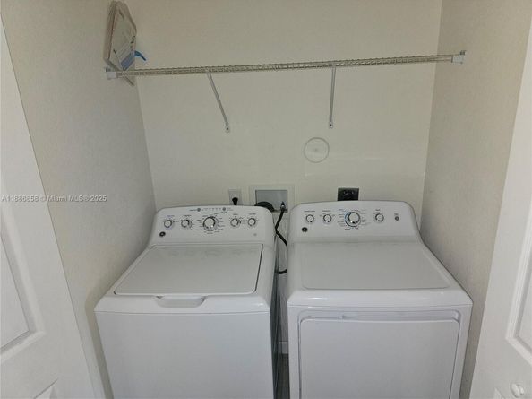 3741 SE 1st St ., Homestead FL 33033