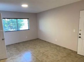 3690 N 56th Ave 916, Hollywood FL 33021