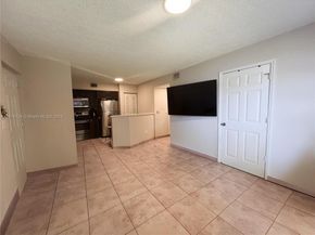3690 N 56th Ave 916, Hollywood FL 33021