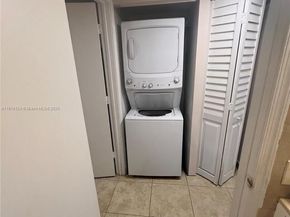 3690 N 56th Ave 916, Hollywood FL 33021