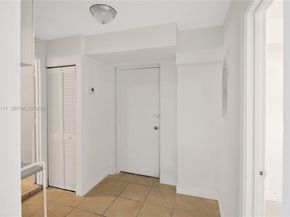 1160 W 26 th  ct, Riviera Beach FL 33404