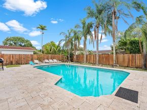 1113 N 46th Ter, Hollywood FL 33021