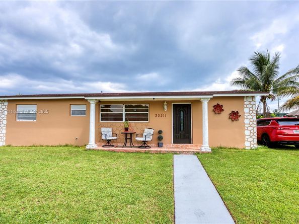 30211 SW 158th Rd, Homestead FL 33033