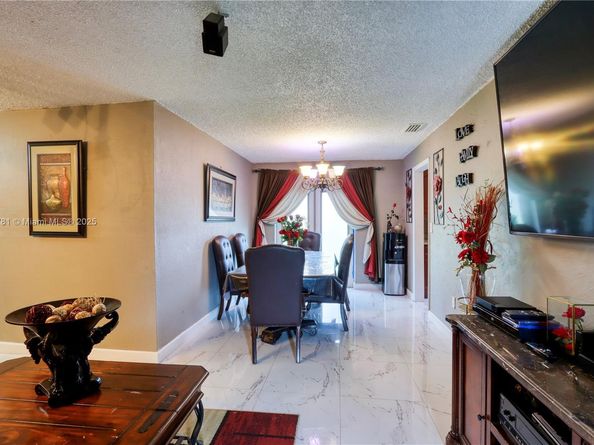 30211 SW 158th Rd, Homestead FL 33033