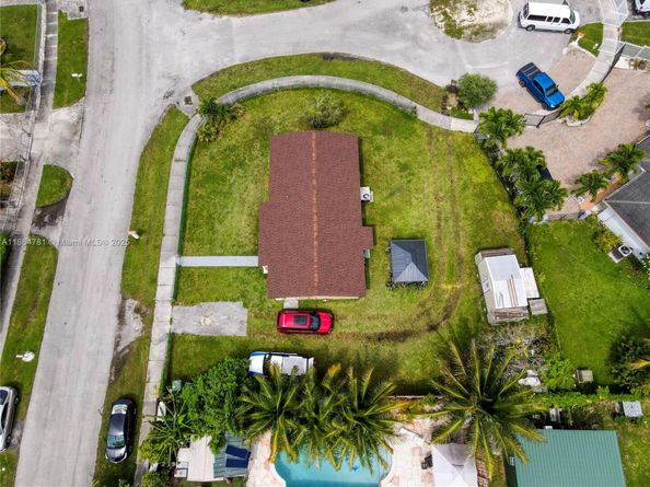 30211 SW 158th Rd, Homestead FL 33033