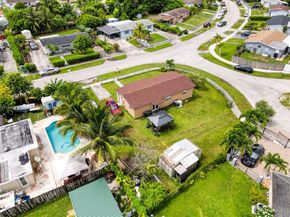 30211 SW 158th Rd, Homestead FL 33033