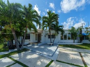 701 Hollywood Blvd, Hollywood FL 33019