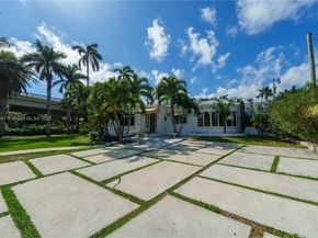 701 Hollywood Blvd, Hollywood FL 33019