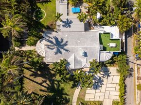 701 Hollywood Blvd, Hollywood FL 33019