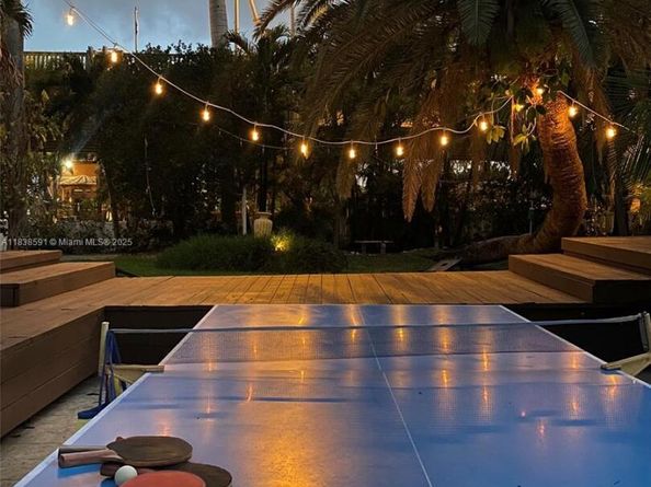 701 Hollywood Blvd, Hollywood FL 33019