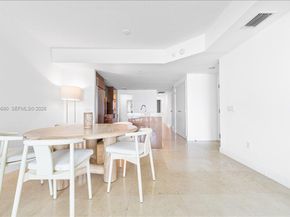 3801 Collins Ave 1105, Miami Beach FL 33140