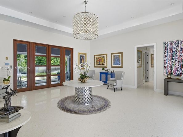 5800 SW 99th Ter, Pinecrest FL 33156