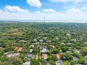 5800 SW 99th Ter, Pinecrest FL 33156