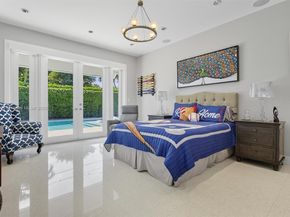 5800 SW 99th Ter, Pinecrest FL 33156