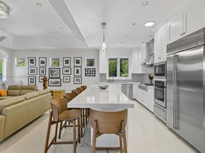 5800 SW 99th Ter, Pinecrest FL 33156