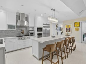 5800 SW 99th Ter, Pinecrest FL 33156