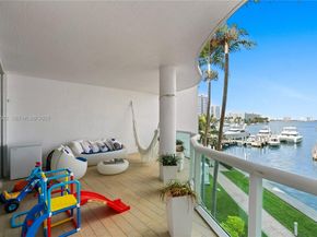 7918 Harbor Island Dr 212, North Bay Village FL 33141