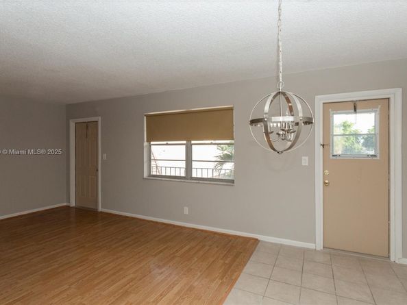 2145 Pierce St 218, Hollywood FL 33020