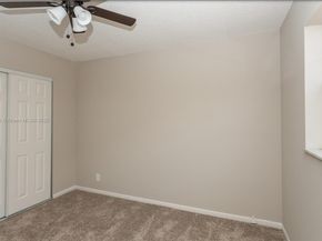 2145 Pierce St 218, Hollywood FL 33020