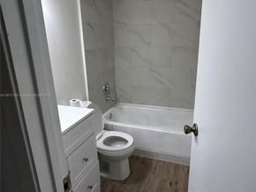 7735 NW 79th Ave 214, Tamarac FL 33321