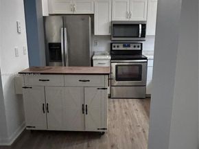 7735 NW 79th Ave 214, Tamarac FL 33321