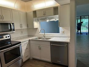 7735 NW 79th Ave 214, Tamarac FL 33321
