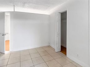 4081 N Dixie Hwy 20, Oakland Park FL 33334