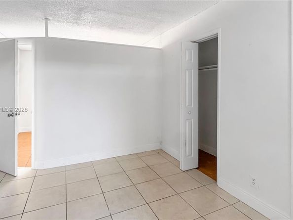 4081 N Dixie Hwy 20, Oakland Park FL 33334
