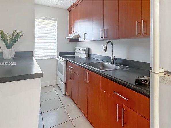 4081 N Dixie Hwy 20, Oakland Park FL 33334