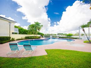 6736 Schooner Ter, Margate FL 33063