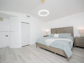 6736 Schooner Ter, Margate FL 33063