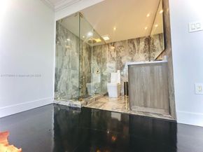 1700 NW N River Dr 805, Miami FL 33125