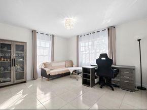 701 NE 6th St, Hallandale Beach FL 33009