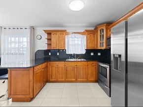 701 NE 6th St, Hallandale Beach FL 33009