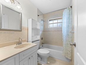 701 NE 6th St, Hallandale Beach FL 33009