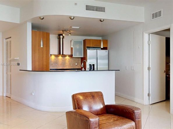 5970 Indian Creek Dr PH4, Miami Beach FL 33140